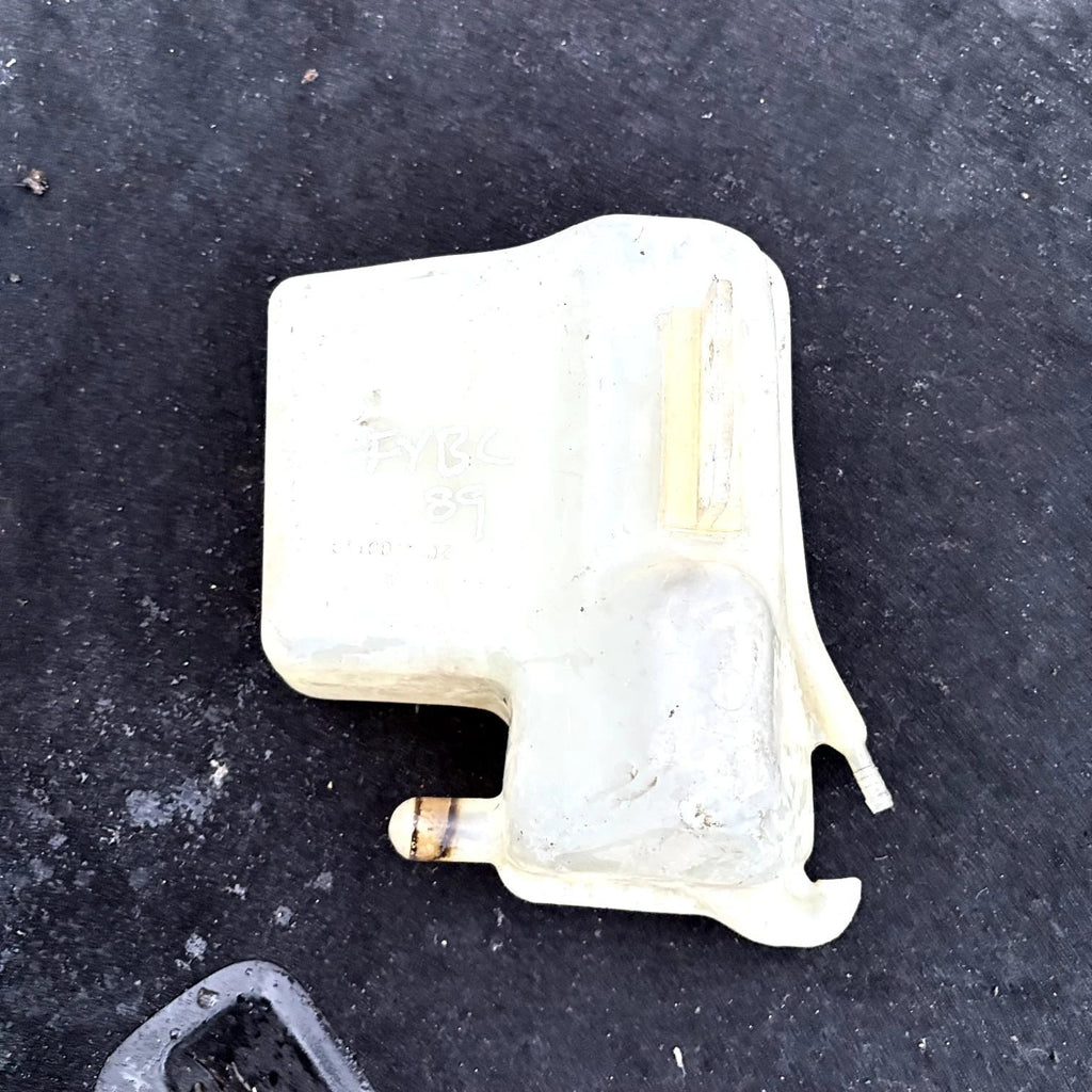Mercedes C-Class W202 CLK W208 Coolant Expansion Tank 2025000049 1993-2002