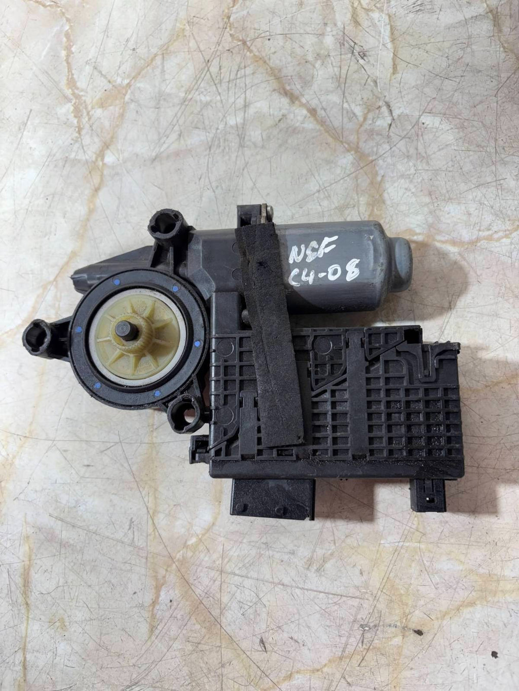 2011 CITROEN C4 PICASSO FRONT LEFT PASSENGER SIDE WINDOW MOTOR 9682495880