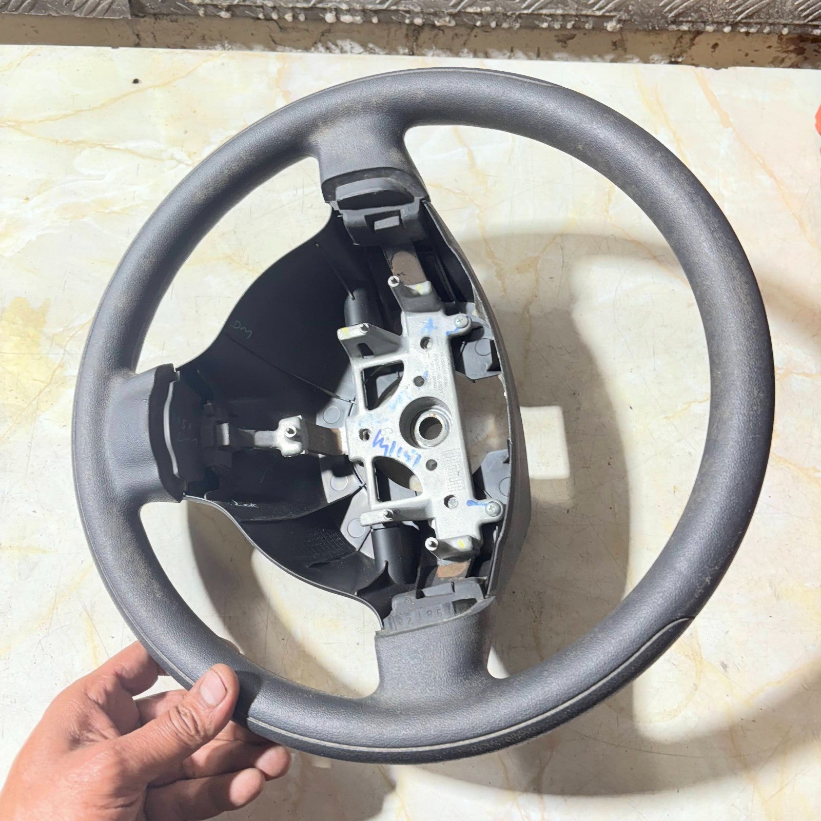 Hyundai i10 Mk1 2007-2013 Steering Wheel 56113-0X600