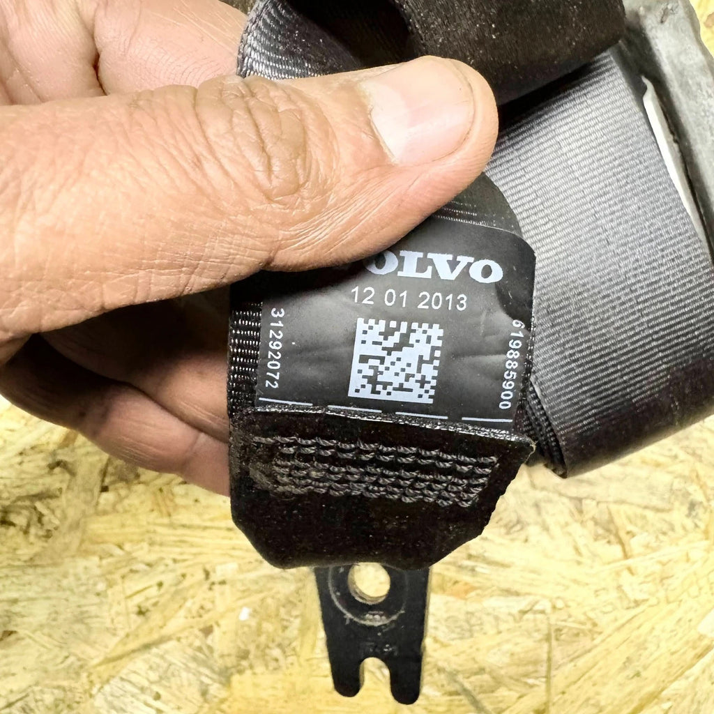 31292072 VOLVO V40 2012-2019 NSR Rear Left Passenger Seat Belt 5 Door