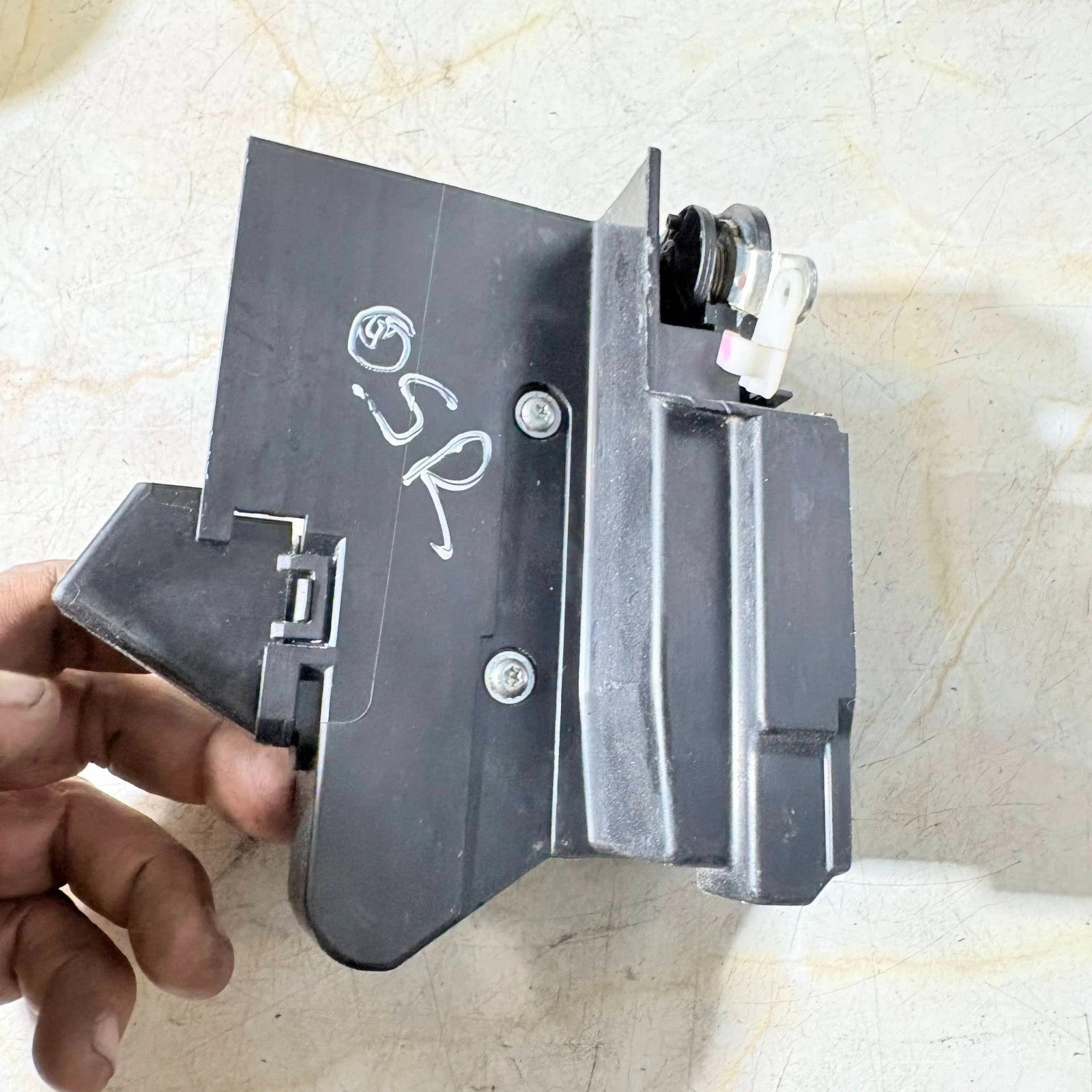 Dacia Logan Drivers Rear Side Door Lock 2004-2012