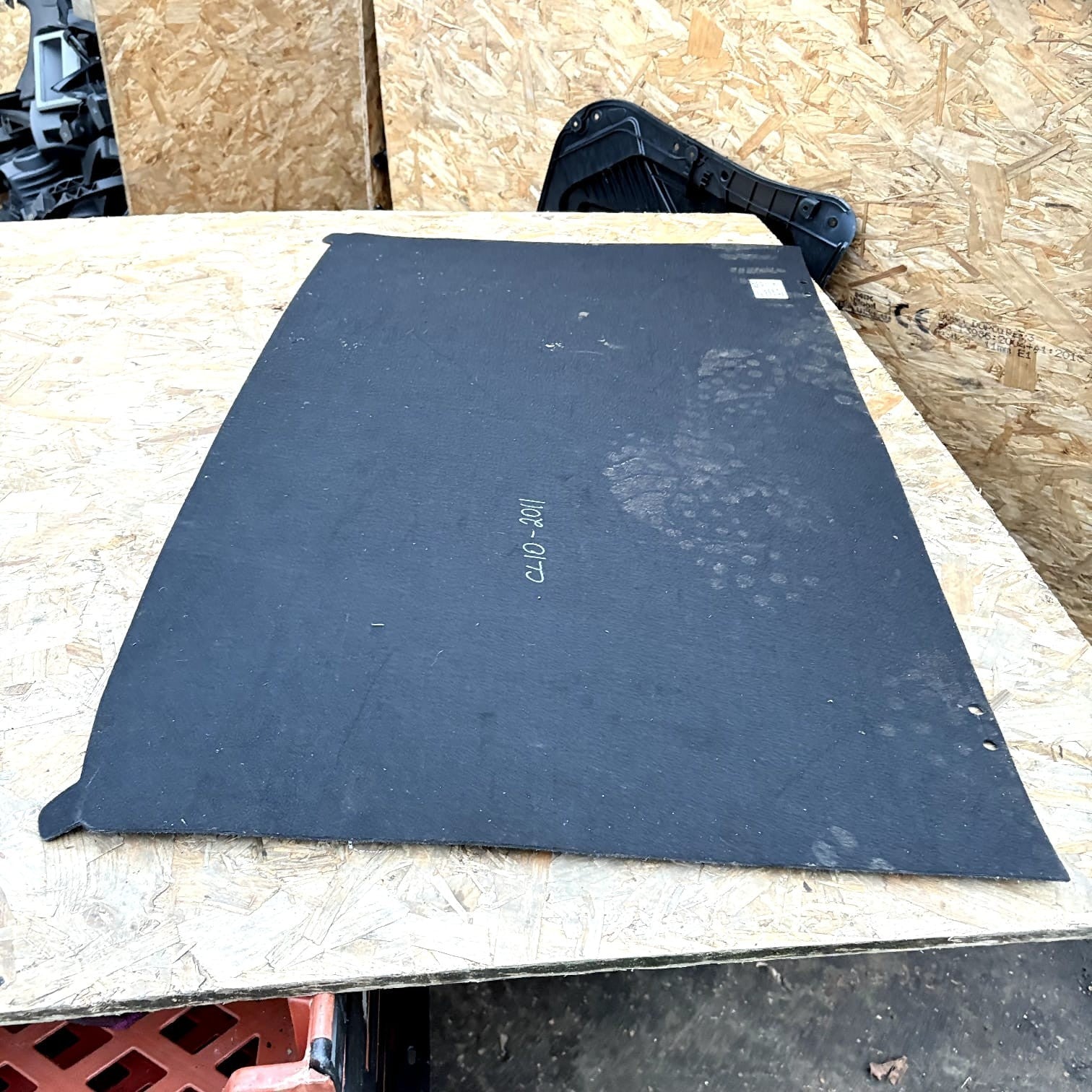 Renault Clio MK3 Rip Curl 2011 Boot Carpet Mat 8200294778