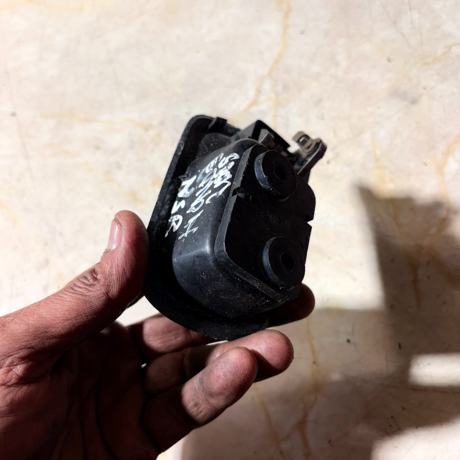 HONDA CR-V 2005 REAR PASSENGER LEFT SIDE INNER DOOR HANDLE