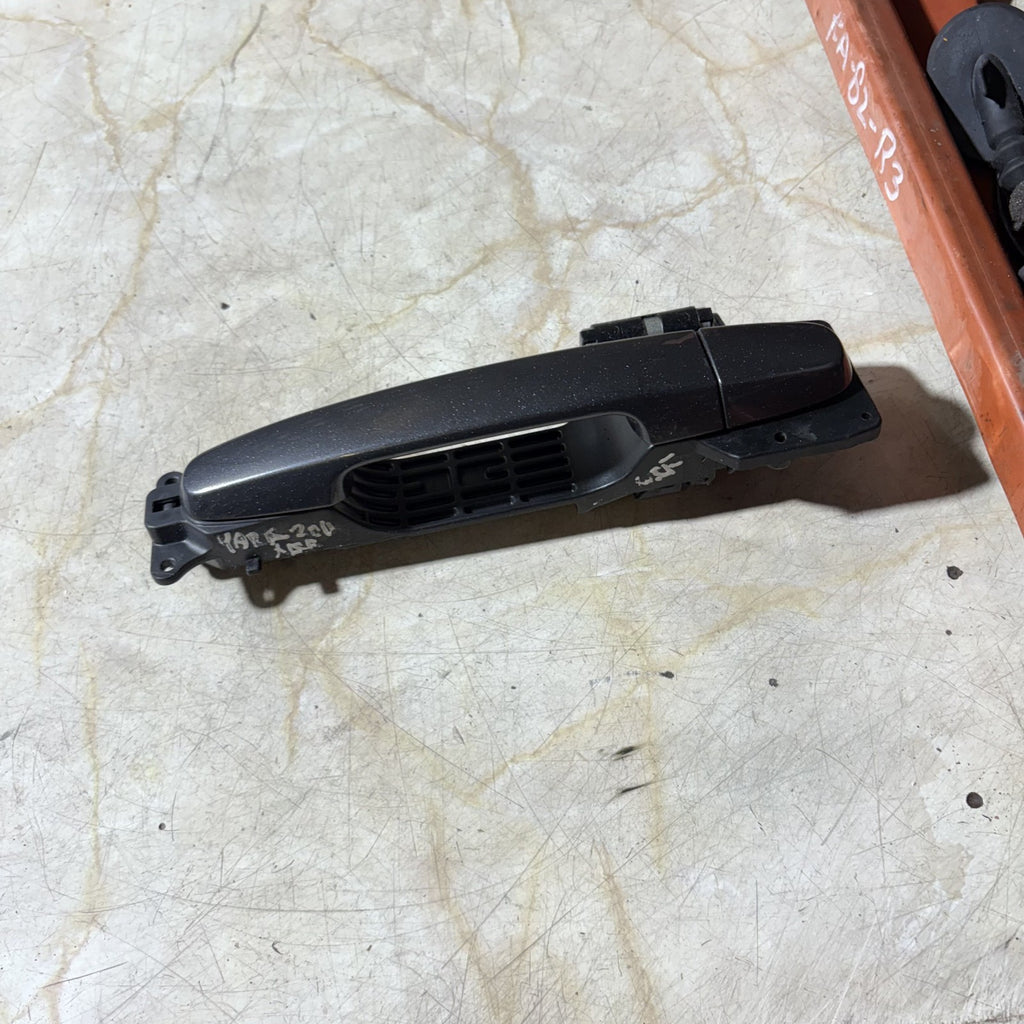 TOYOTA YARIS 2011 Left Passenger Side Front Door Exterior Handle