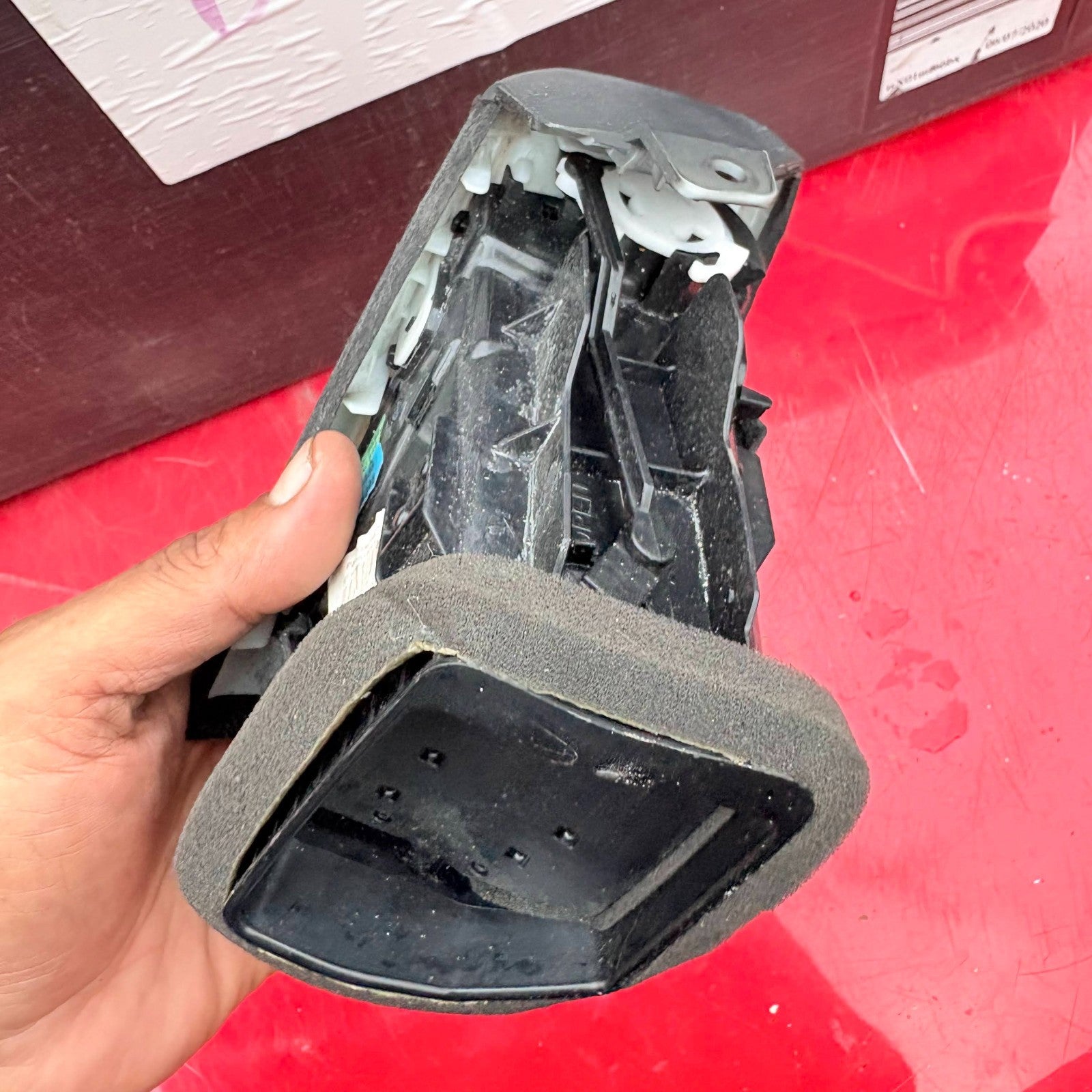 NISSAN QASHQAI 2014-2021 Dashboard Left Side Air Vent 687614EA0A