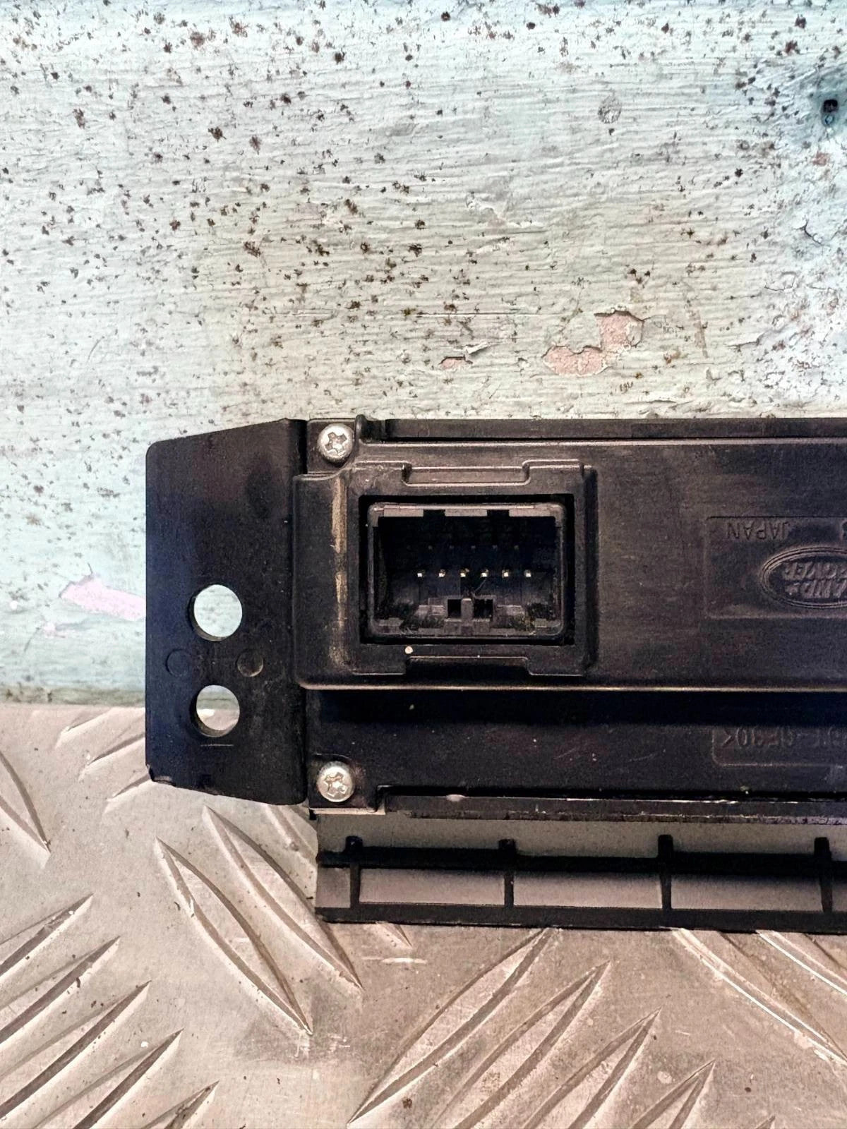 RANGE ROVER SPORT 2013 MULTIMEDIA DISPLAY SCREEN CONTROL MODULE DPLA-18A828-CC