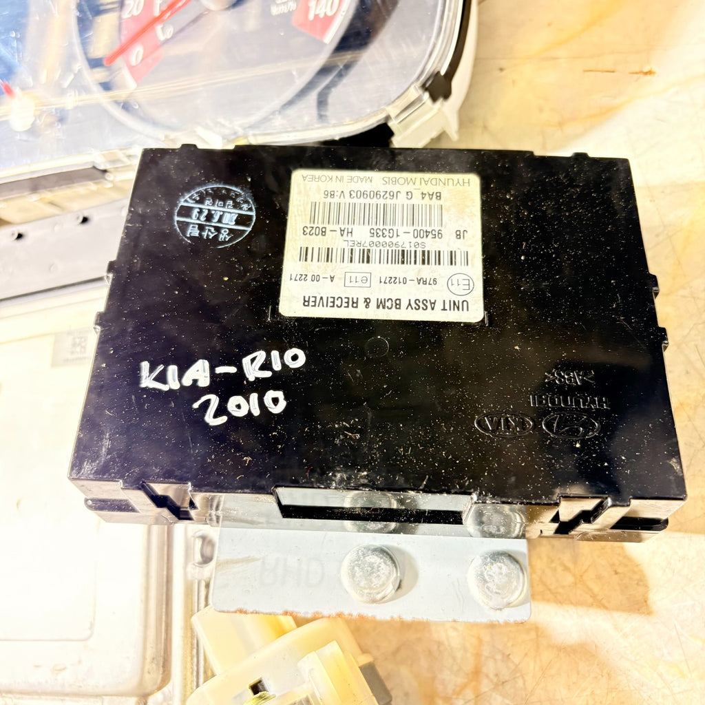 Kia Rio Mk2 JB 2005-2011 1.5 CRDi ECU Kit 39101-2A616 BCM 95400-1G335 Key Barrel