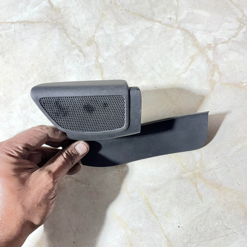Ford Focus MK3 Front Right Driver Door Tweeter Speaker Trim BM51-18O862-A 2013