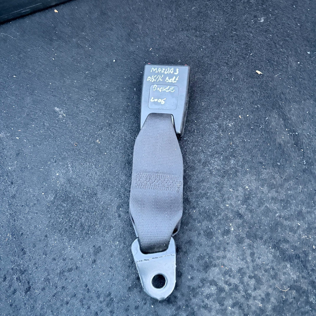 MAZDA 3 MK3 BM BN FRONT RIGHT SEAT BELT BUCKLE LATCH CATCH 2013-2019 DRIVER SIDE