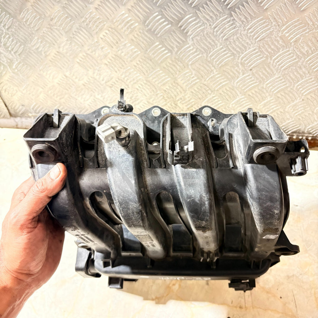 RENAULT CLIO MK4 2012-2019 1.2 PETROL AIR INTAKE MANIFOLD 8200762352