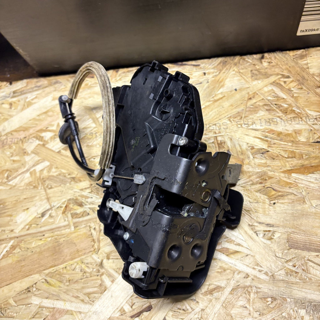 FORD FOCUS 2006 RIGHT REAR TAILGATE LOCK 4M5AA26413EC