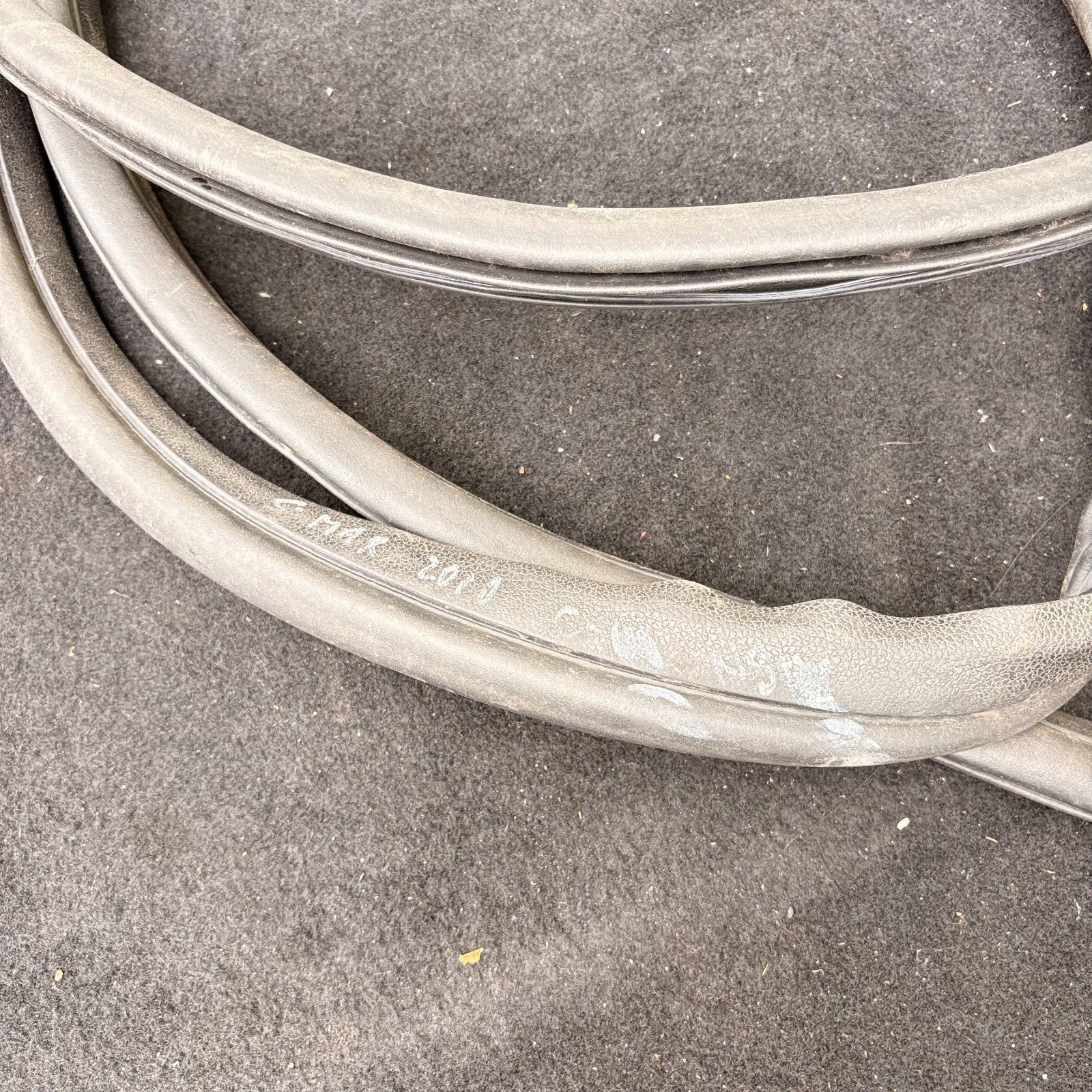 FORD C-MAX MK2 2010-2019 REAR LEFT N/S REAR DOOR RUBBER WEATHERSTRIP