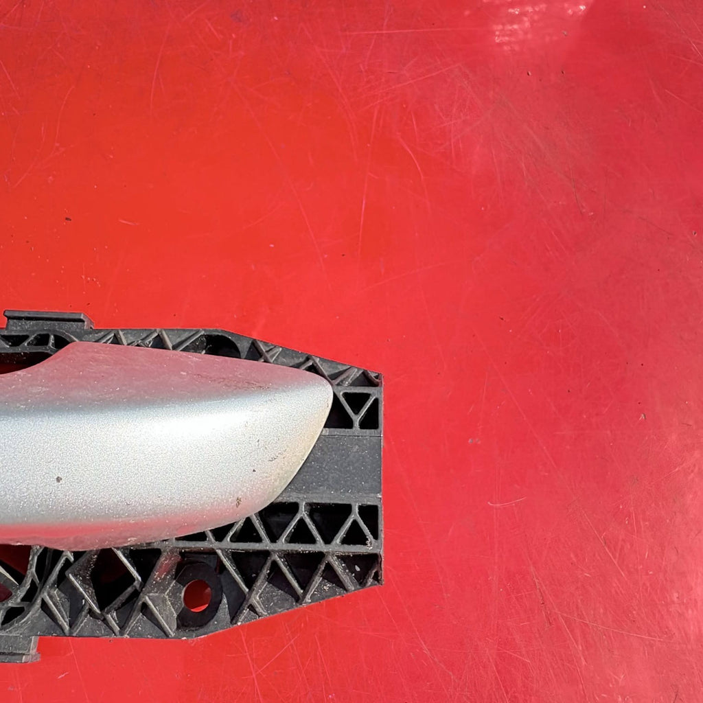 SKODA SUPERB II 3T 2008-2015 OSR Right Rear Outer Door Handle Grey 5N0839885F