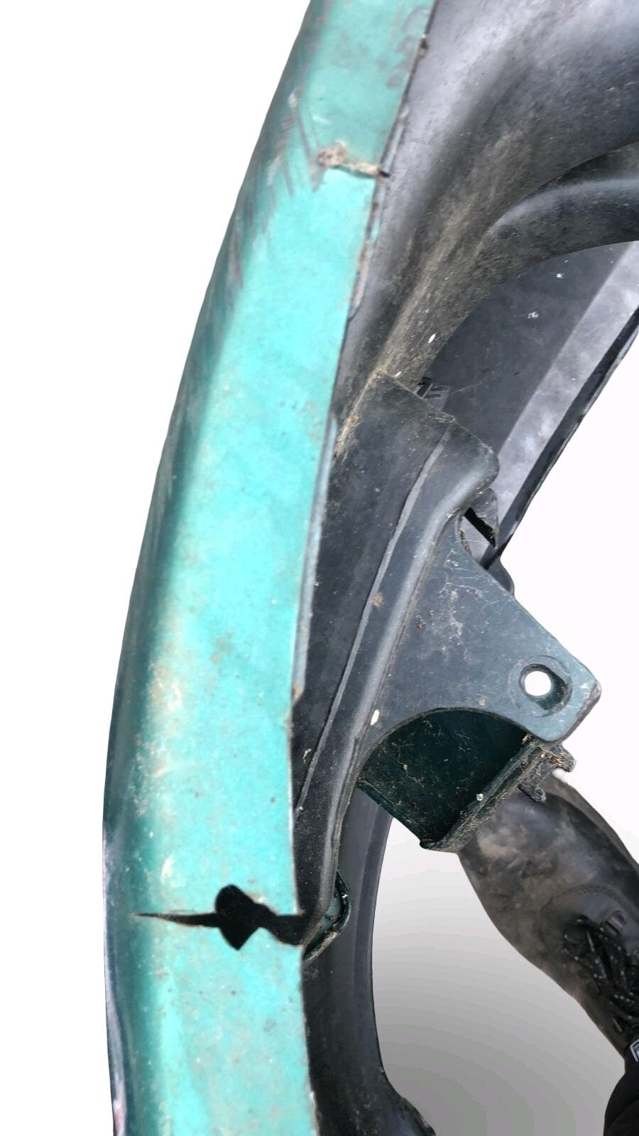 NISSAN ALMERA Front Bumper 2000-2002 Hatchback AV3 Green