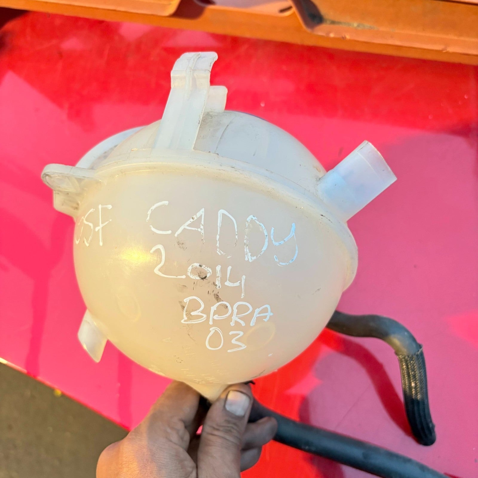 CADDY ENGINE EXPANSION OVERFLOW TANK BOTTLE