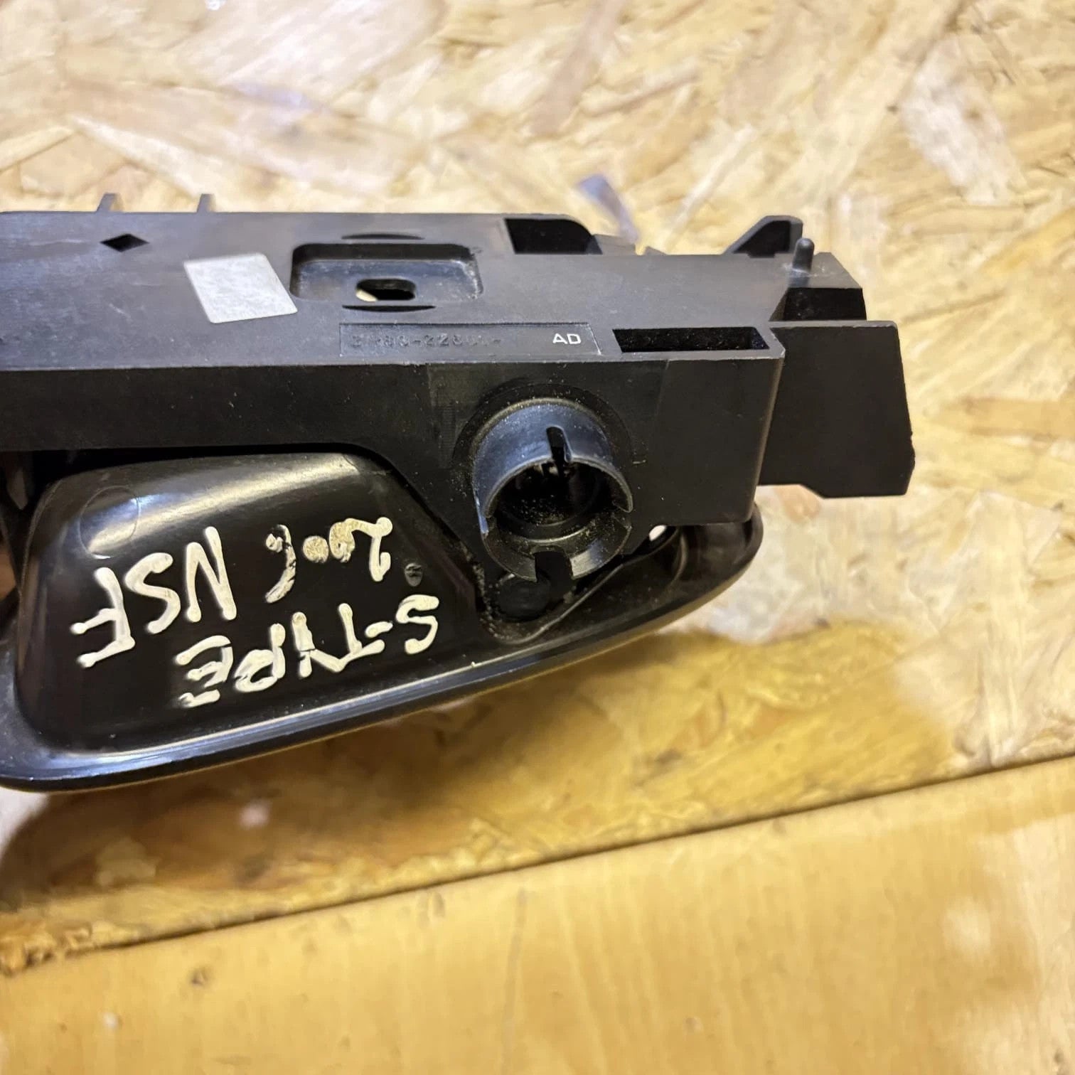 2006 Jaguar S Type X200 Passenger Front Inner Opening Handle 2R83F24995