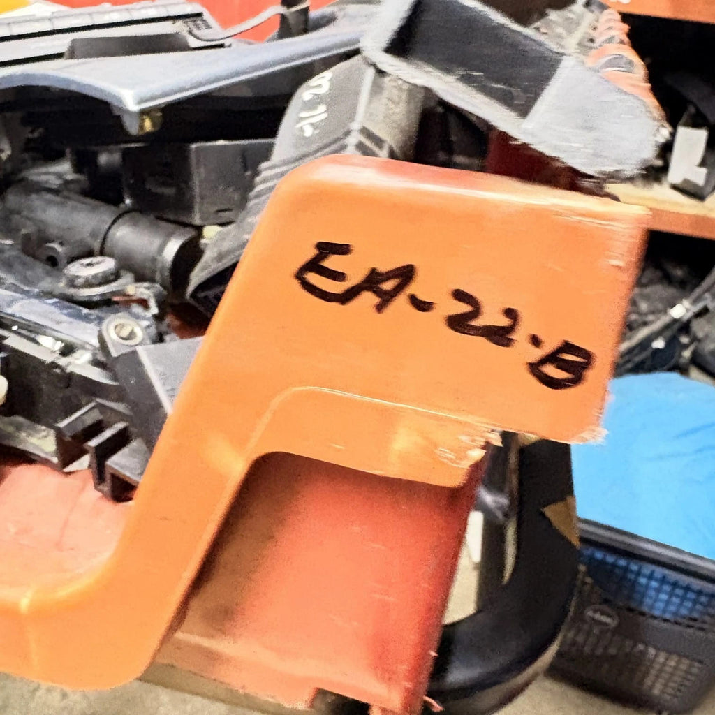Nissan X-Trail T30 2002 Driver Front door interior handle DEV315339