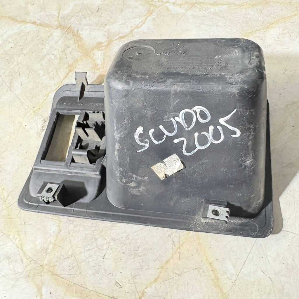 1925698 1472209077 Headlight Range Control Light Controller LightUK88331408 2005