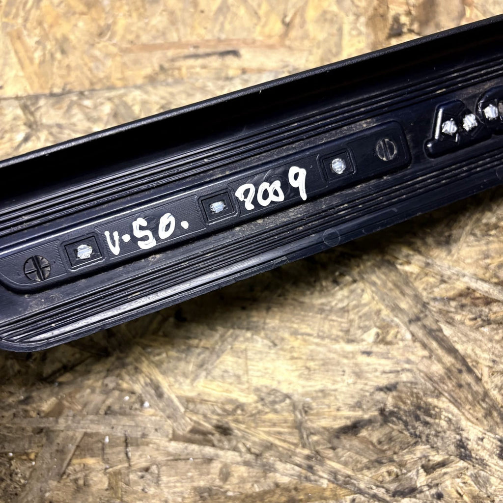 VOLVO S40 II Passenger side Interior Step Trim 30744287 2.00 Diesel21315213 2009