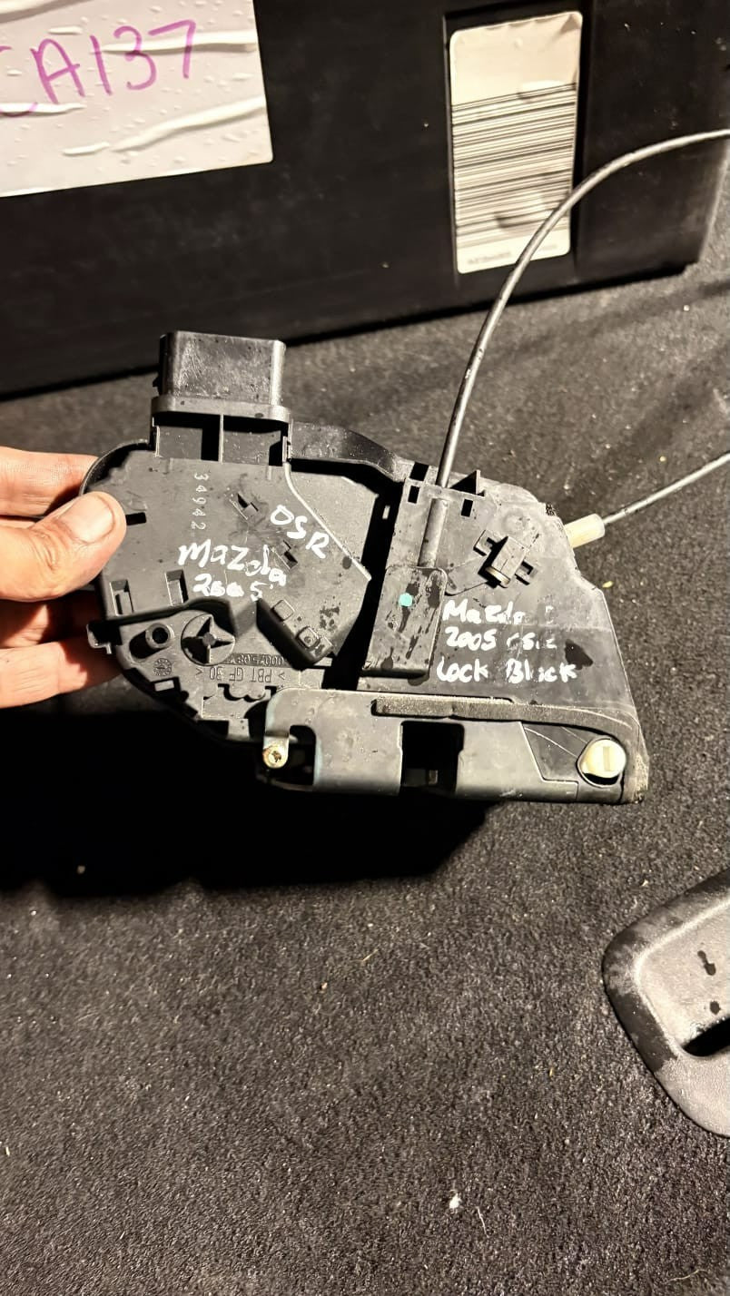 MAZDA 5 Sedan BK Rear Right Door Lock FA10B09C 2005 11181496