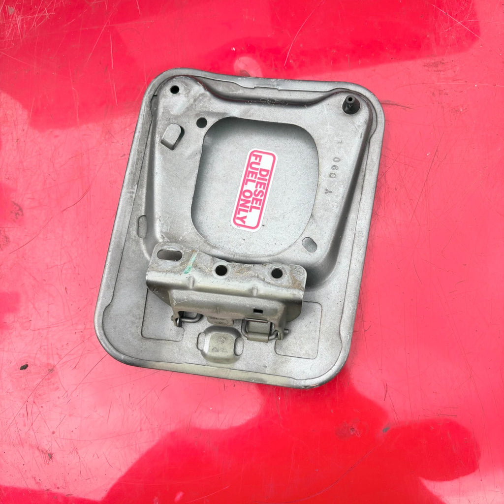 Fuel door Gas cover Tank cap (FUEL FILLER FLAP) for Chrysler 2007