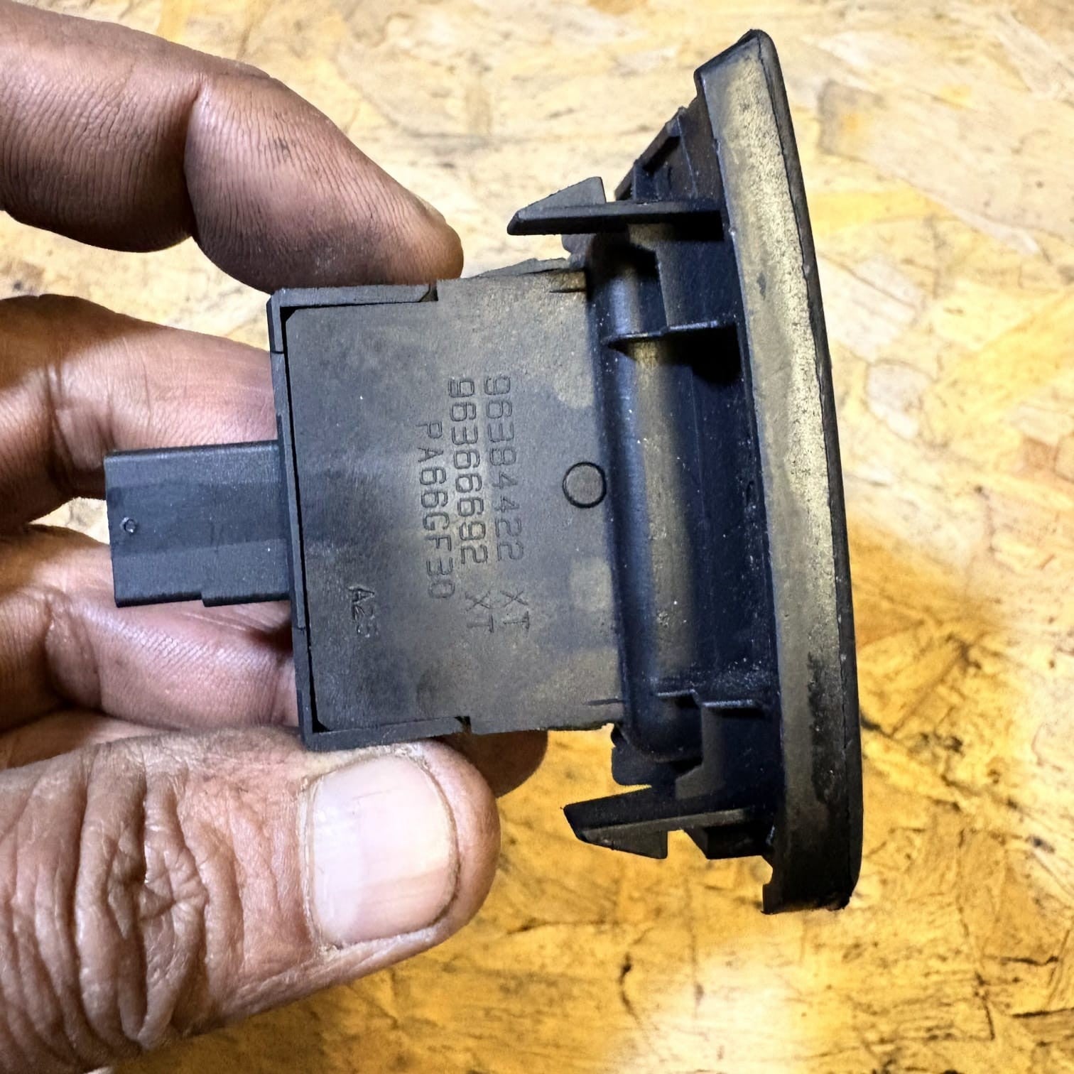 Peugeot 207 307 407 Citroen C5 C3 lights adjuster switch 96384422XT 96366692XT