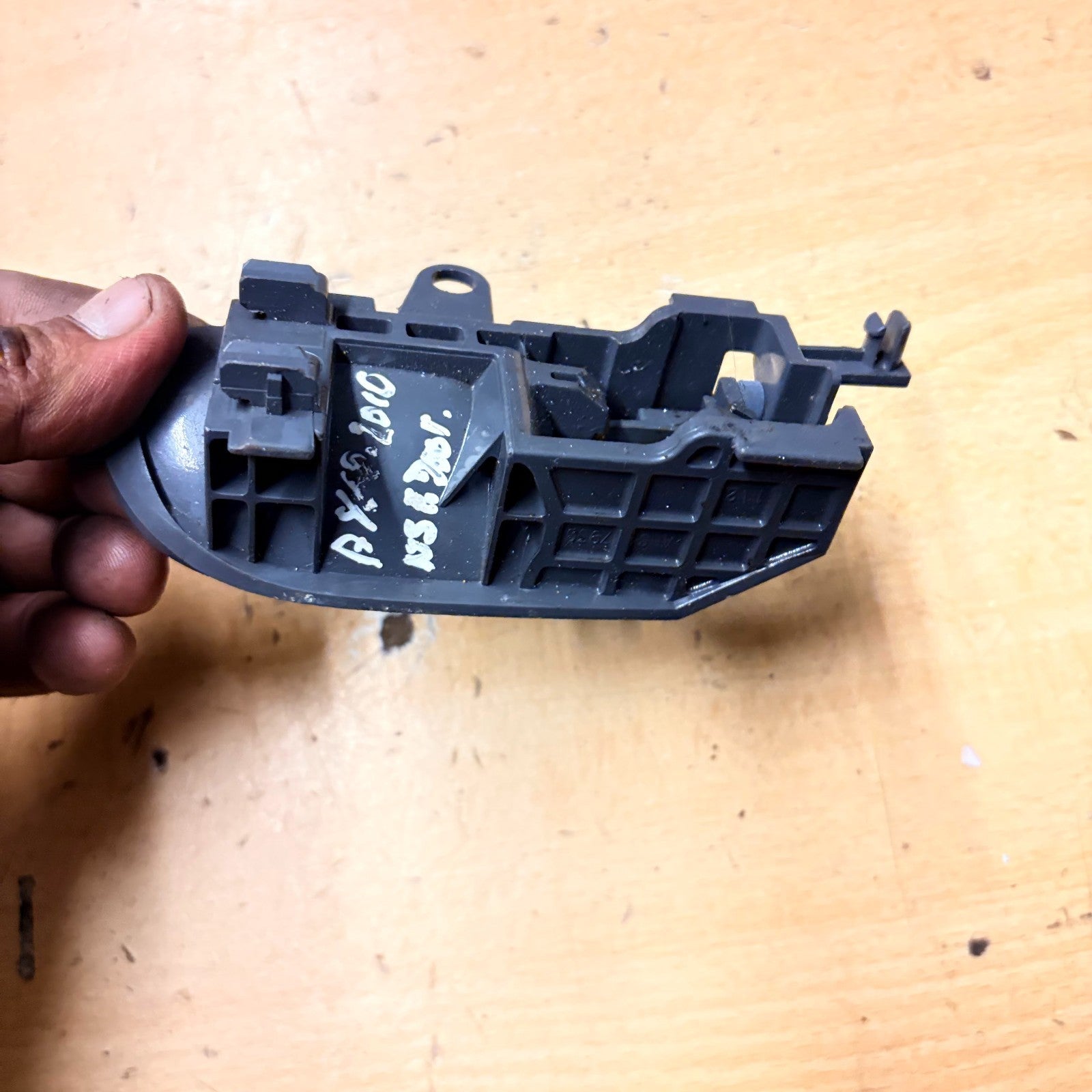 Toyota Aygo Left Passenger Nearside Rear Inner Door Handle Mk1 2005-2014