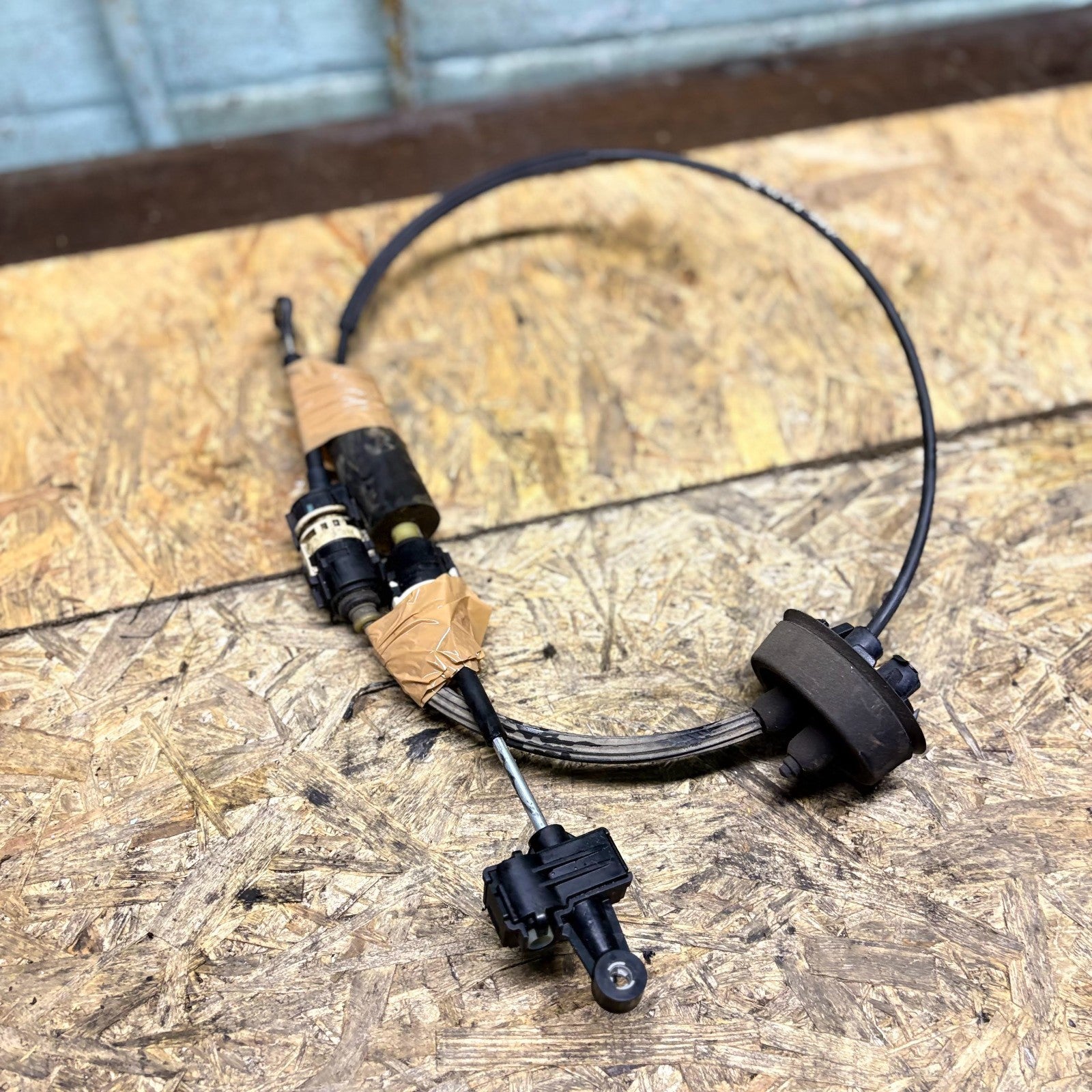 Vauxhall Zafira Tourer C 2.0 CDTi Auto Gear Selector Cable 13366752 2011-2019
