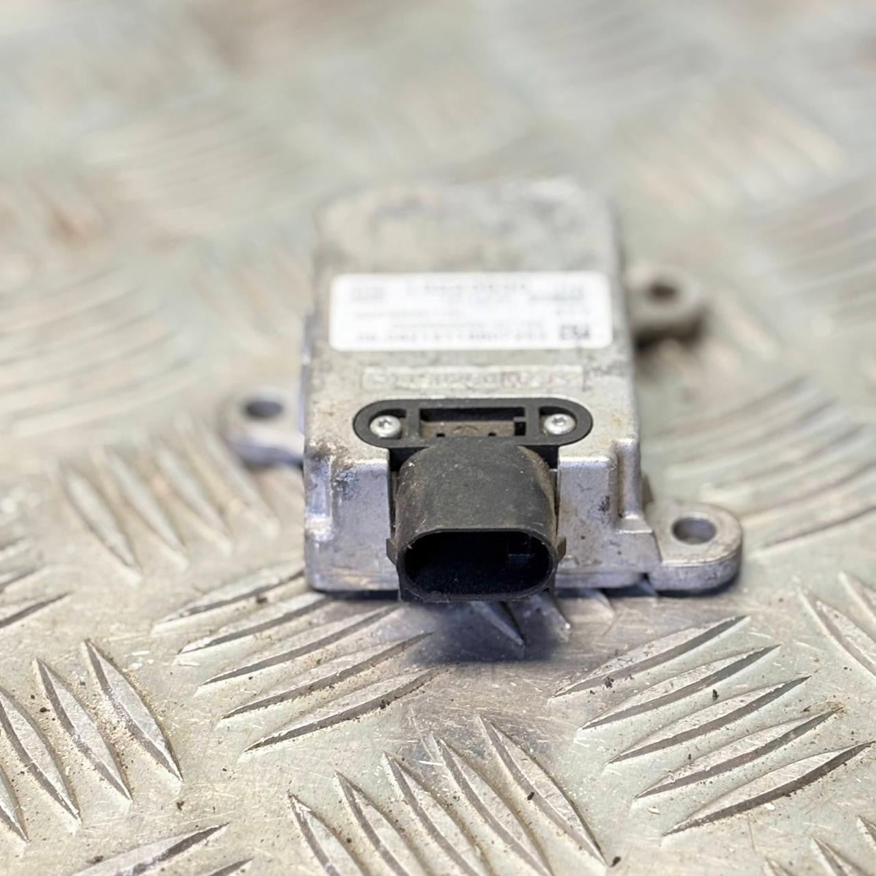 SAAB 9-3 2003-2007 YAW SENSOR 13223930