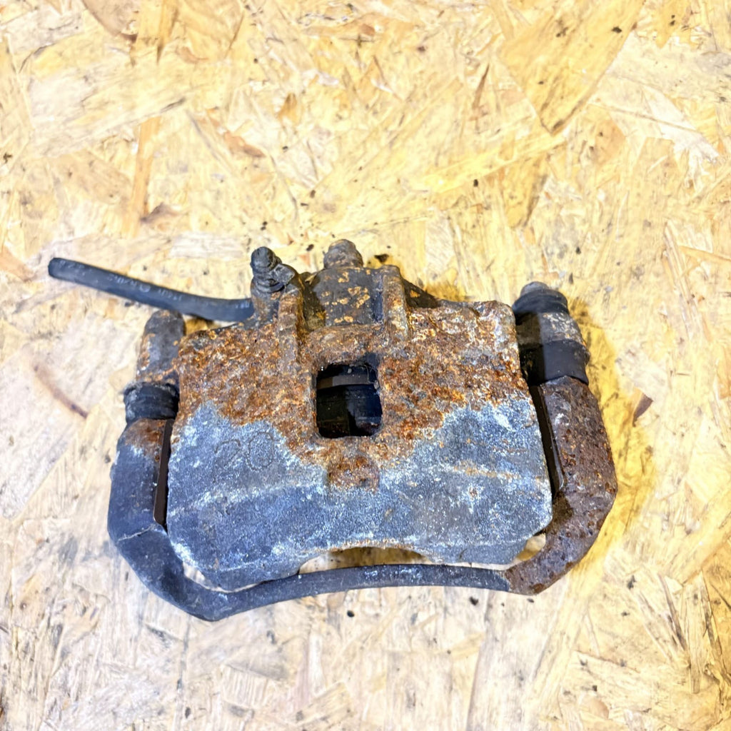 HONDA ACCORD VII Front Right Brake Caliper 12022597