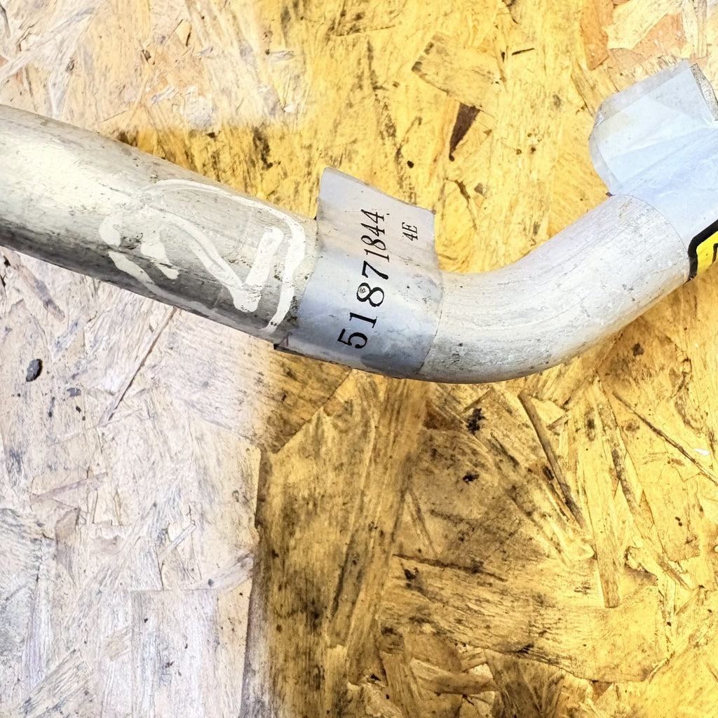 Audi A4 B8/A5 8T 2.0 TDI Air Con Refrigerant Pipe 8T0260701M 2013-2017