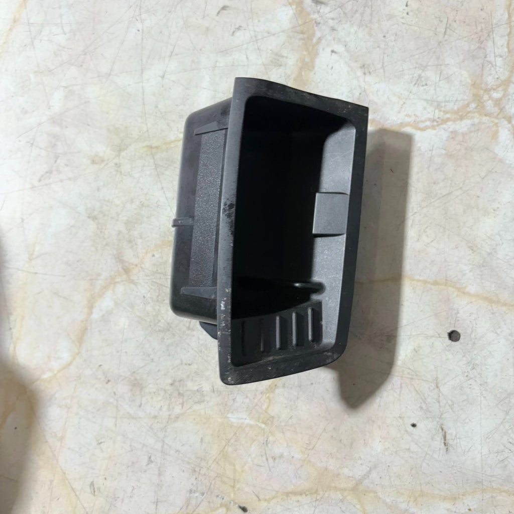 BMW 1 Series E87 2004-2011 Dashboard Ash Tray 221672
