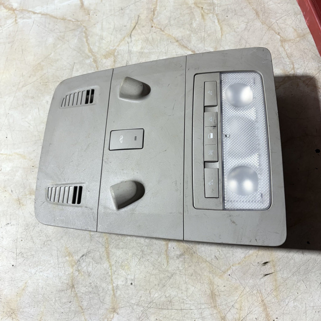 Vauxhall Astra J Mk6 2010-2015 Front Interior Roof Reading Light 13309524