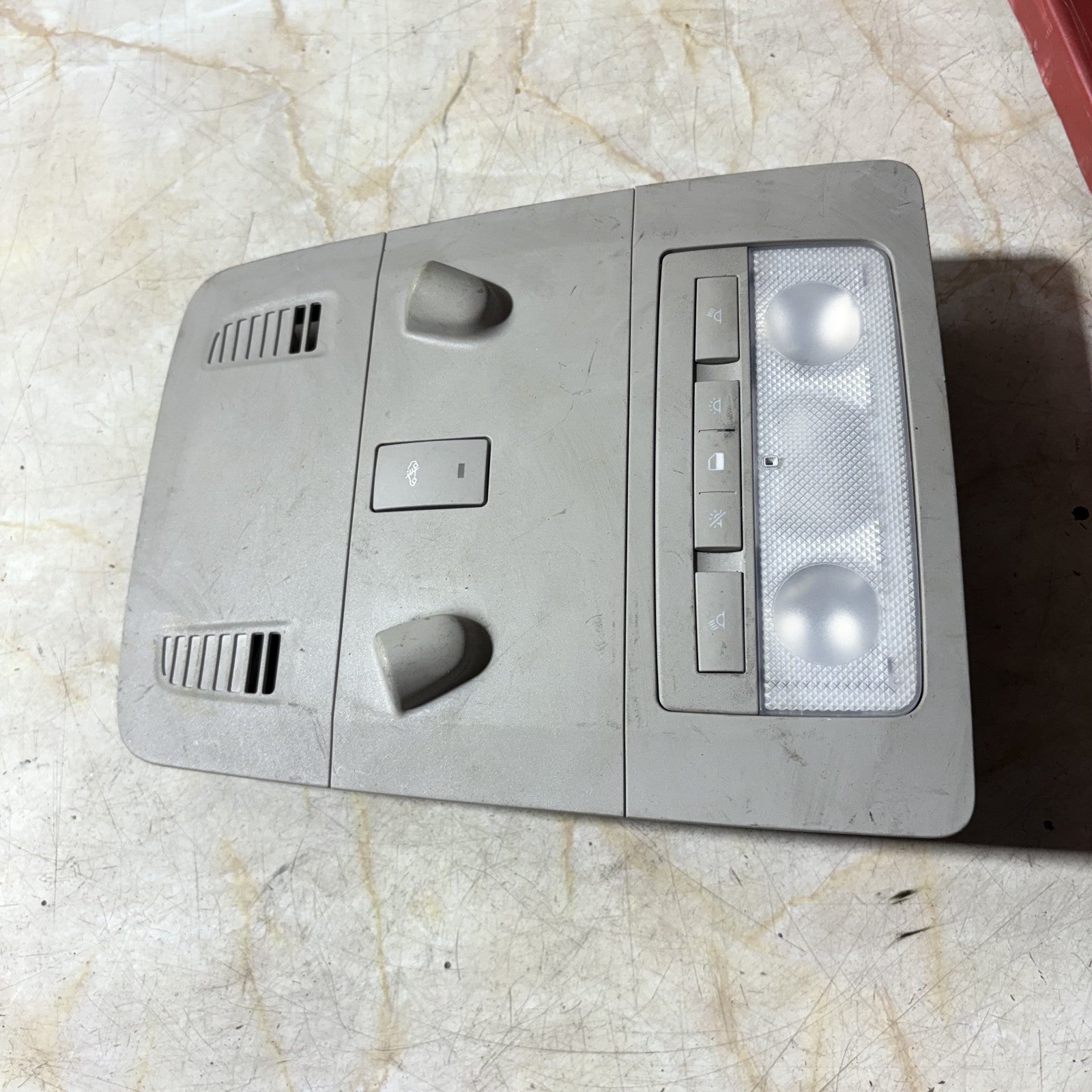 Vauxhall Astra J Mk6 2010-2015 Front Interior Roof Reading Light 13309524