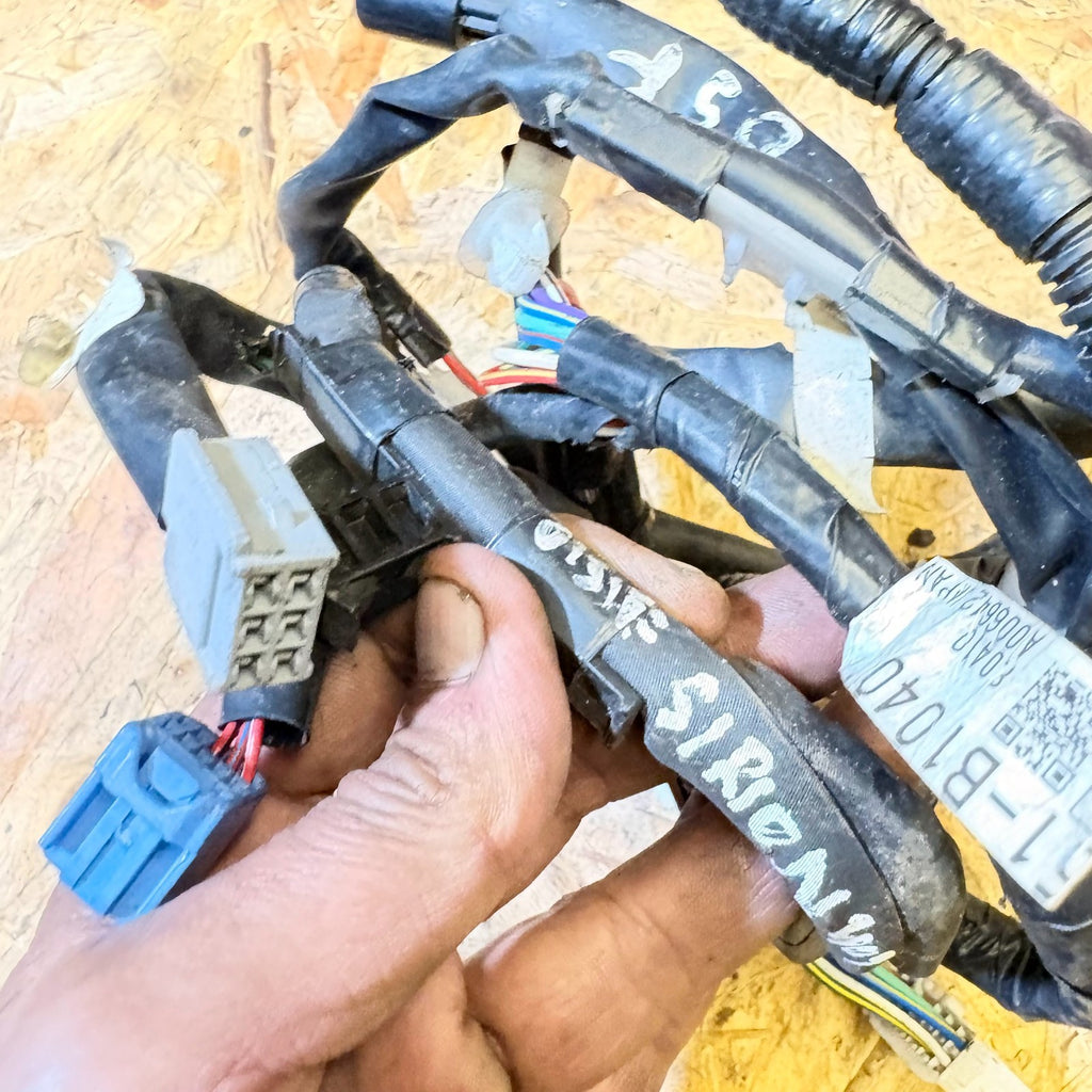 Daihatsu Sirion MK2 2009 Front right driver side door wiring loom A006642