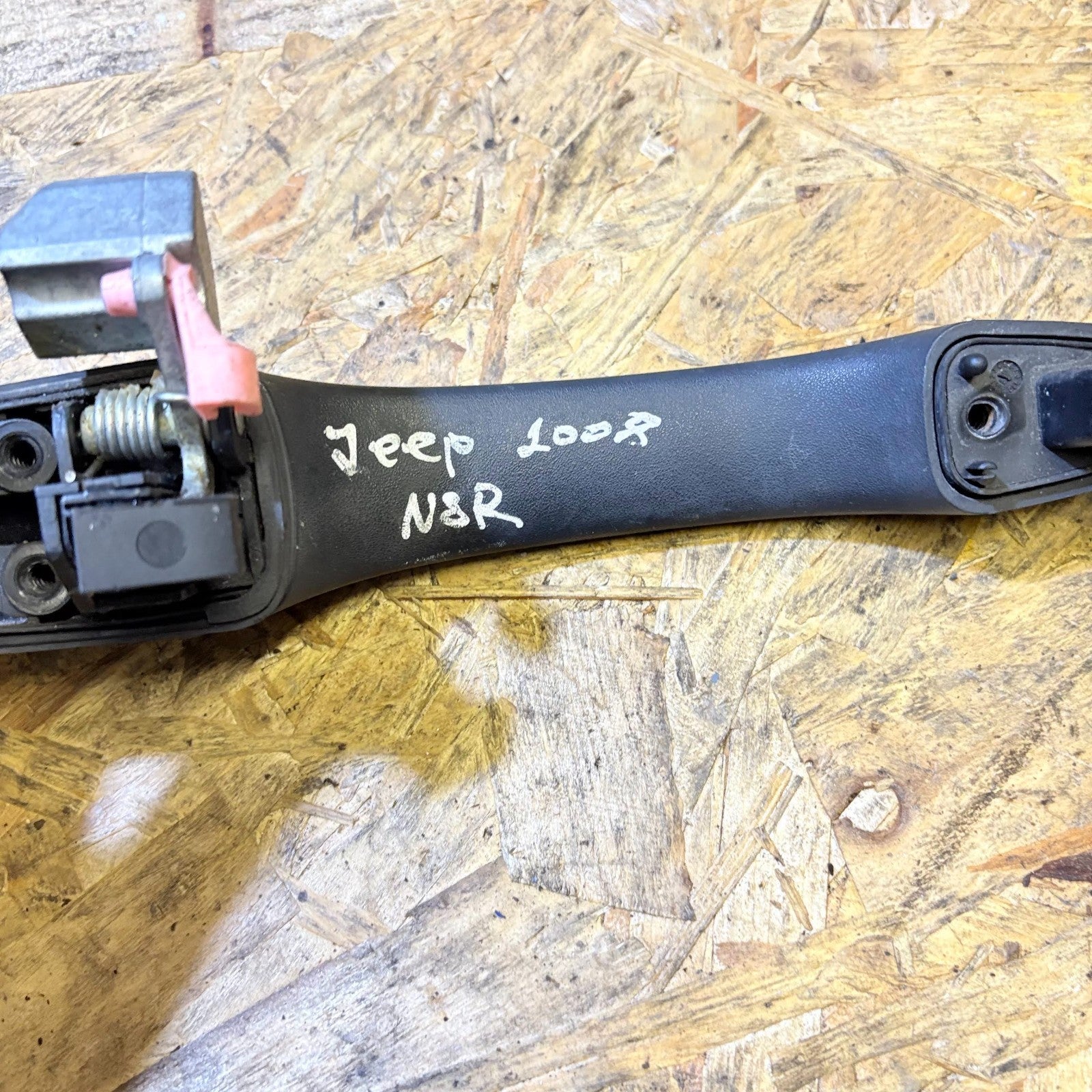 JEEP GRAND CHEROKEE EXTERIOR DOOR HANDLE REAR LEFT SIDE 2008