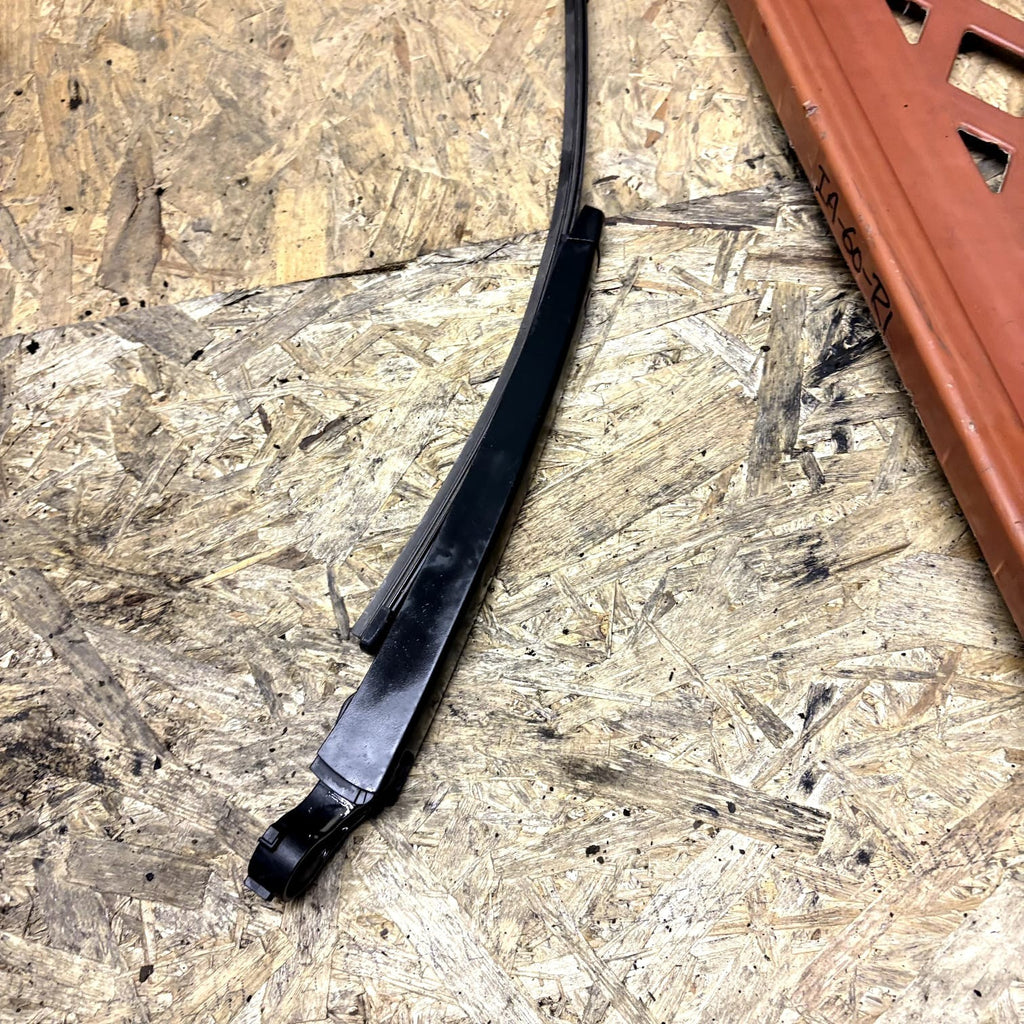 SKODA FABIA MK3 NJ 2014-2021 5DR REAR SCREEN WIPER ARM BLADE 5G9955707