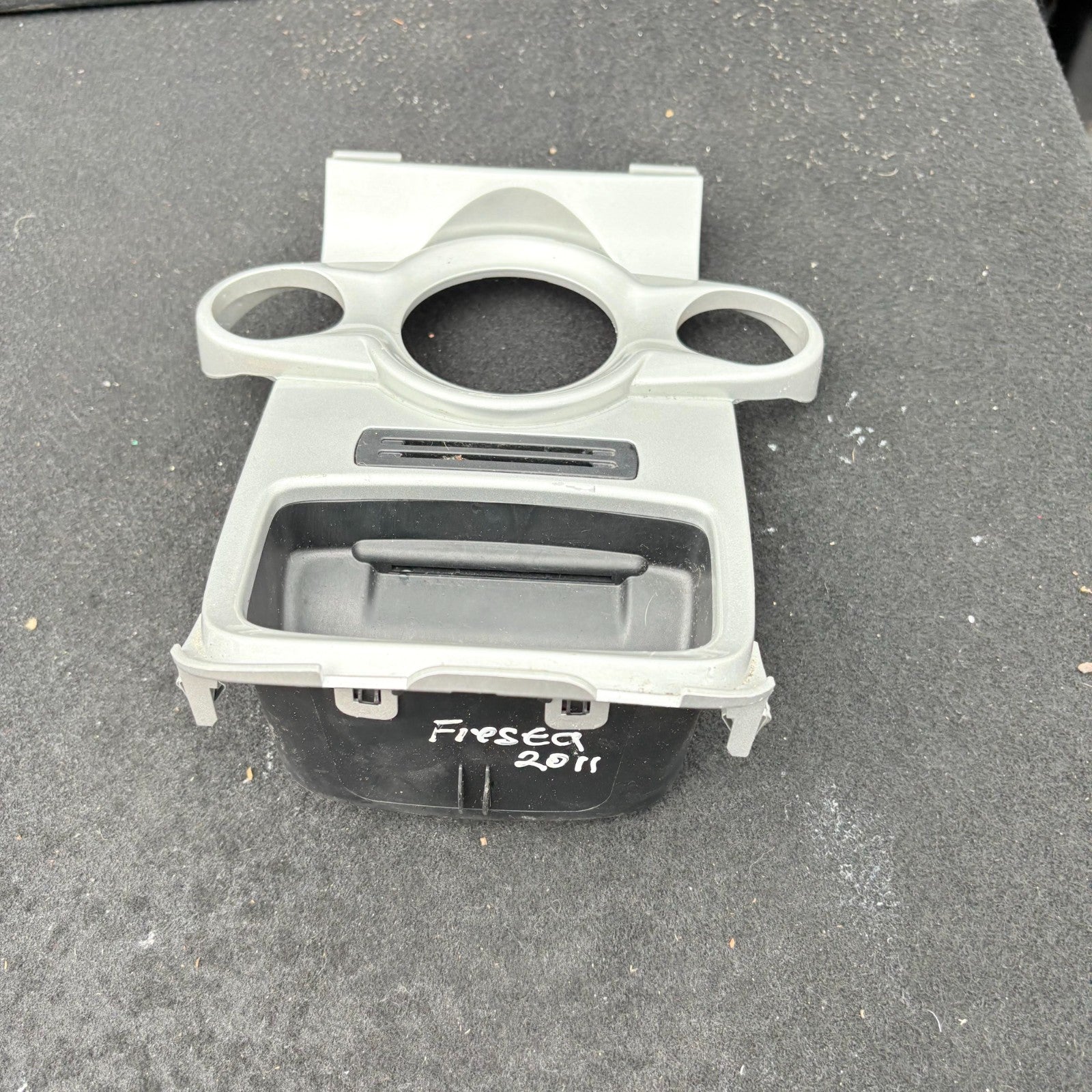 FORD FIESTA 2011 HEATER DIALS CONTROLS SURROUND TRIM SILVER 8A61-18D422-BGW