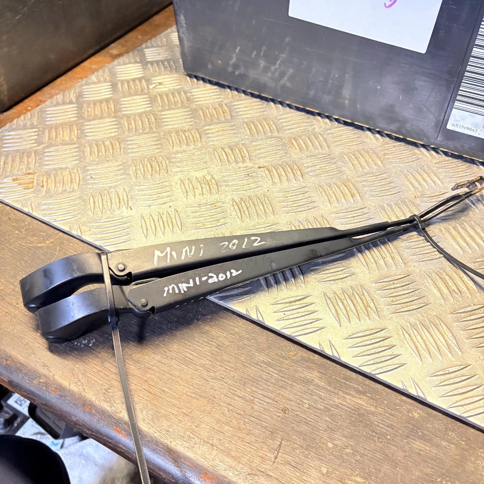 Wiper Blade for MINI Cooper 2012