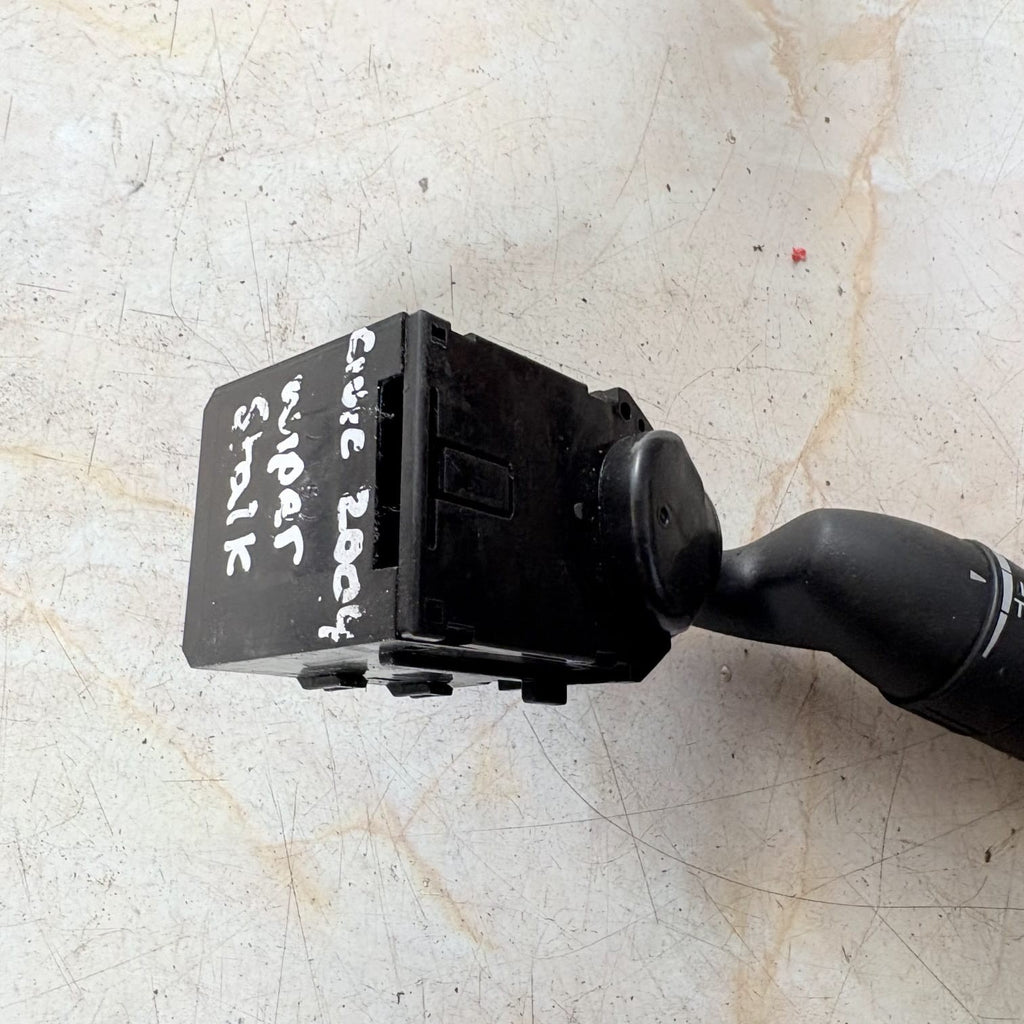 2004 HONDA CR-V III RE Indicator Wiper Stalk Switch M29843 28585365