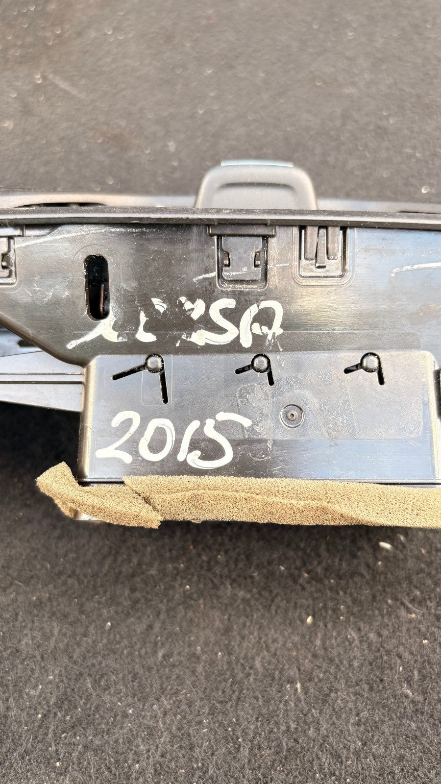 Vauxhall Opel Corsa E 2014-2019 Centre Dash Air Vents Hazard Switch 13377949