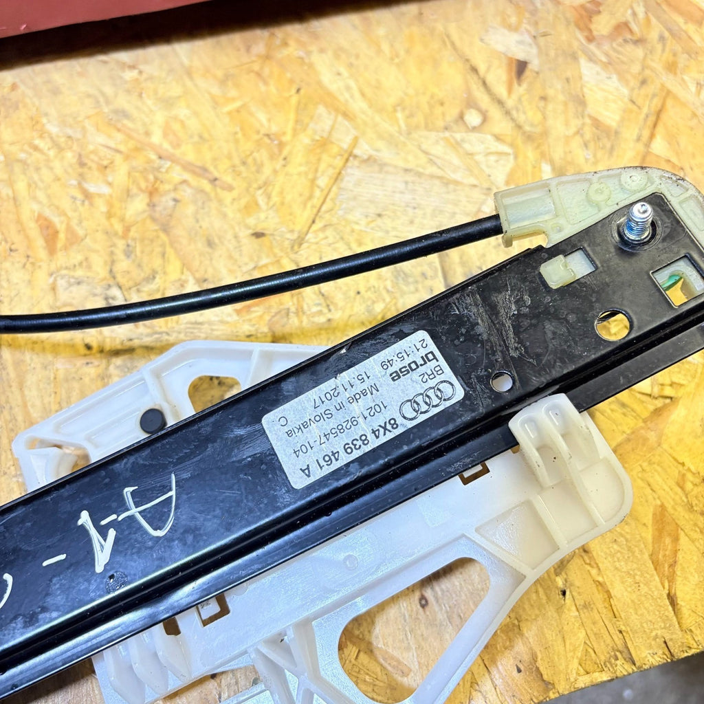 AUDI A1 2010-2018 LEFT REAR WINDOW REGULATOR WINDER 8X4 839 461 A