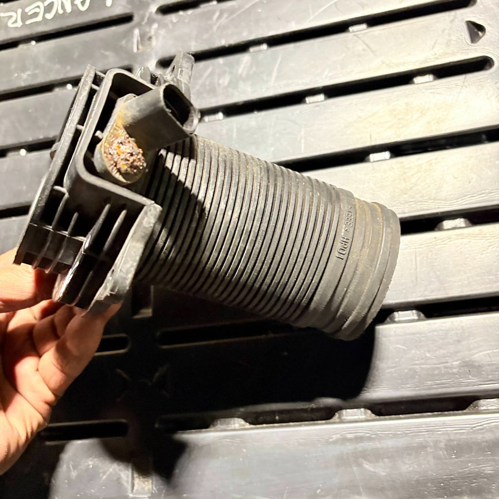 Mass air flow sensor AUDI A3 2006 Sportback