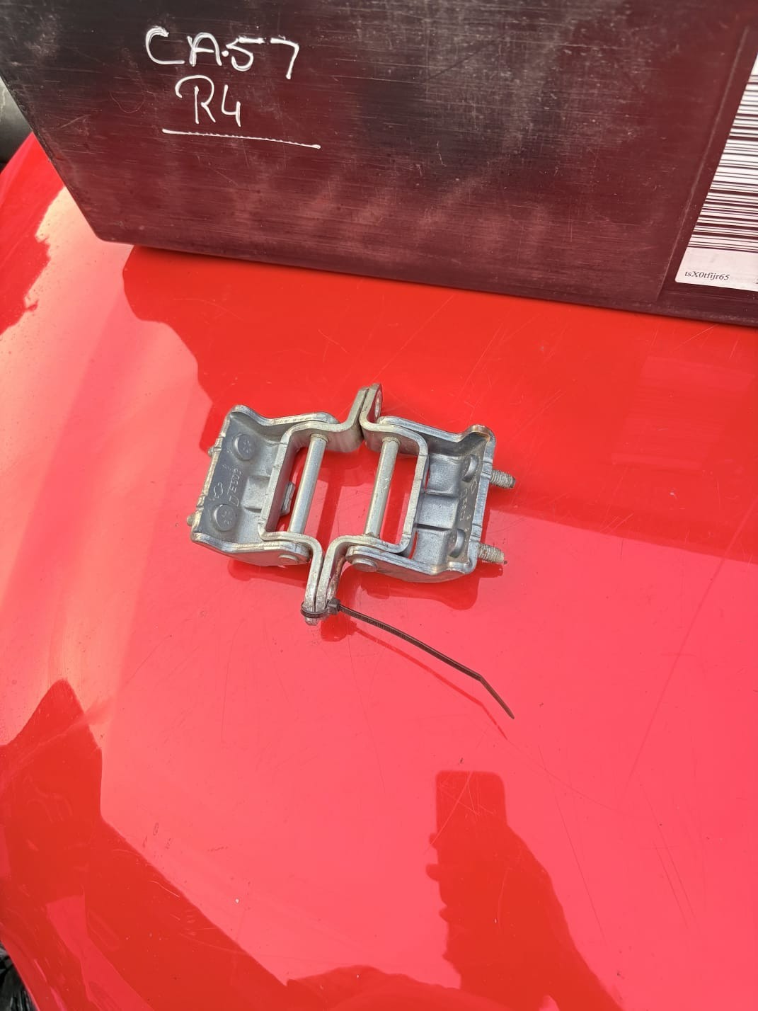 Nissan Qashqai Mk1 J10 2006-2013 NSR Rear Left Upper Door Hinge 82401-AV630