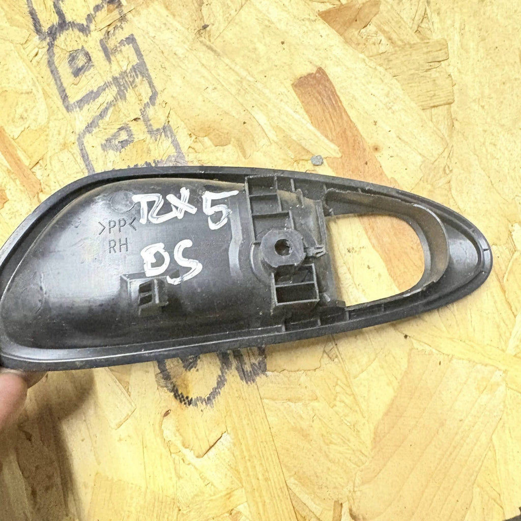 MAZDA RX-8 2004-2011 RH Interior Door Handle Bezel/Lever Trim