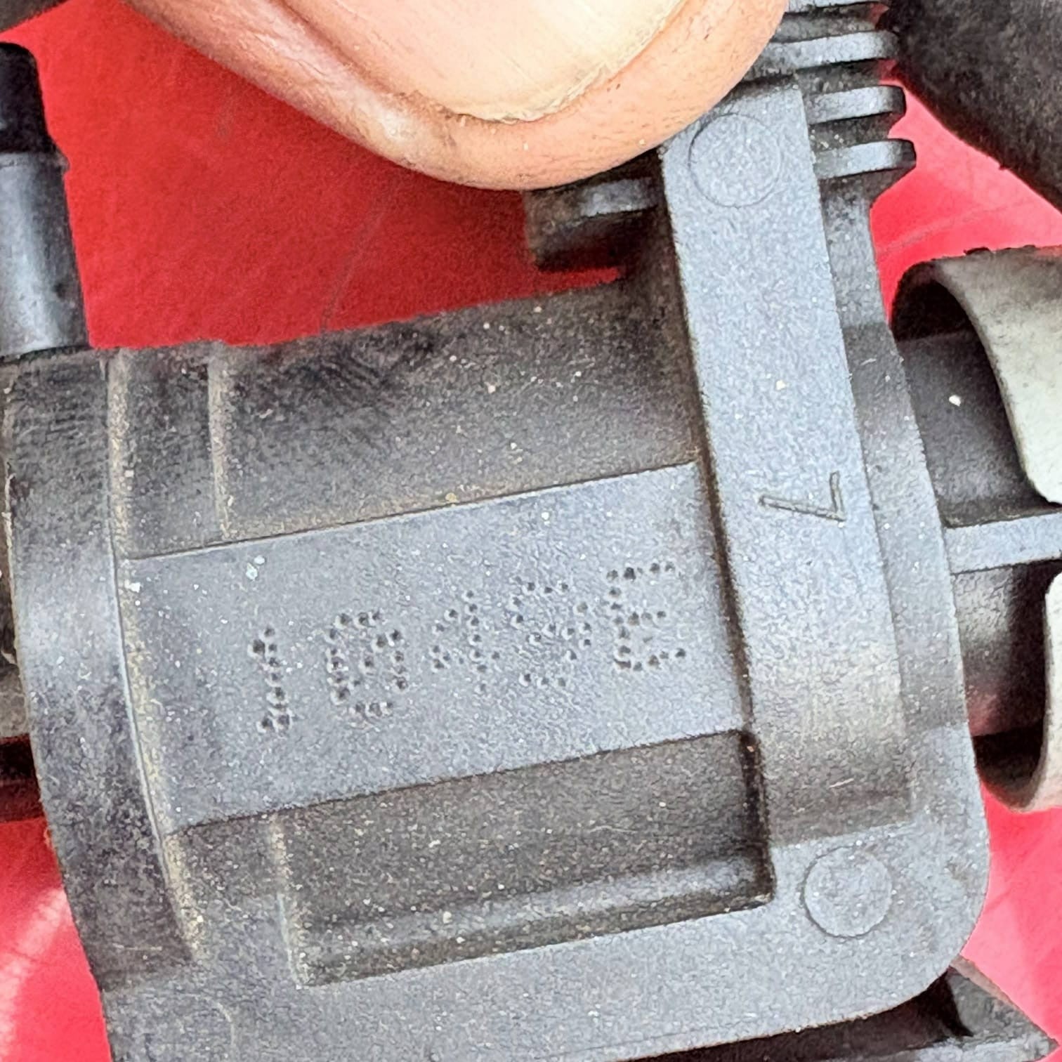 KIA SORENTO 2002-2009 EGR SOLENOID VALVE