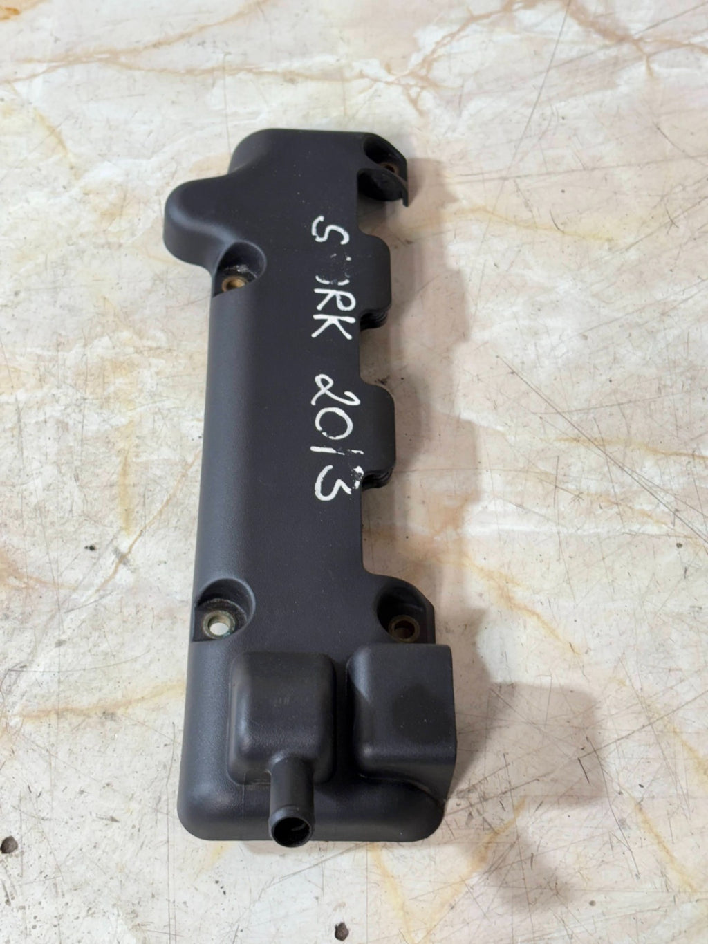 Chevrolet spark 2013 m300 1.2 16v cover top engine 96863395