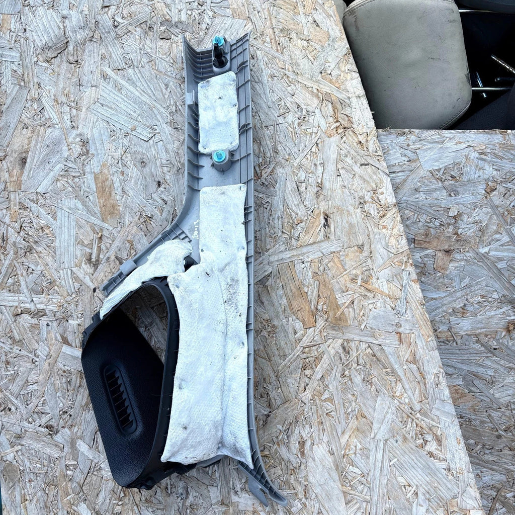 KIA RIO MK3 UB 2011-2017 FRONT RIGHT DRIVER SIDE A-PILLAR INNER TRIM 85822-1W000