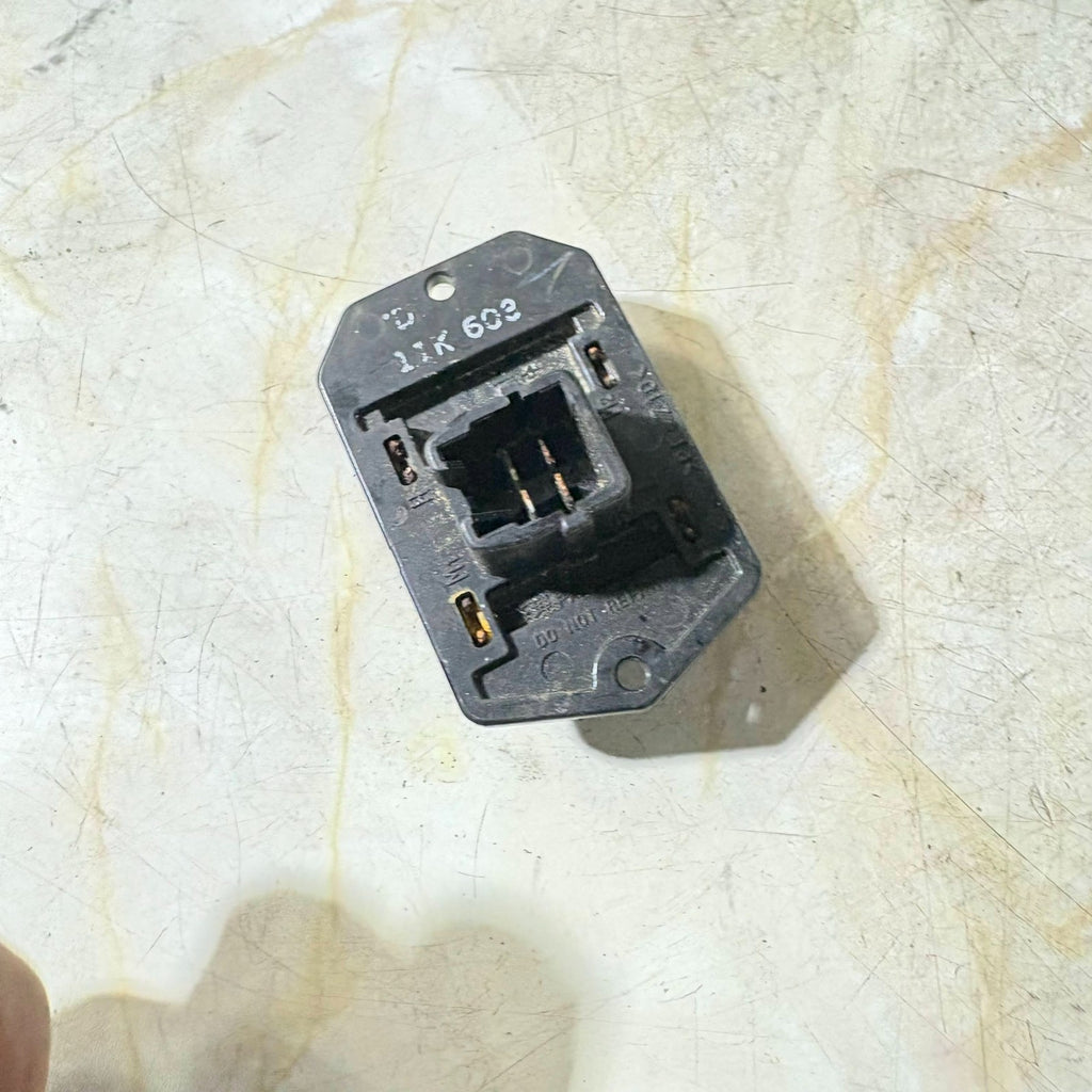 DAIHATSU SIRION MK2 2005-2010 HEATER BLOWER MOTOR FAN RESISTOR