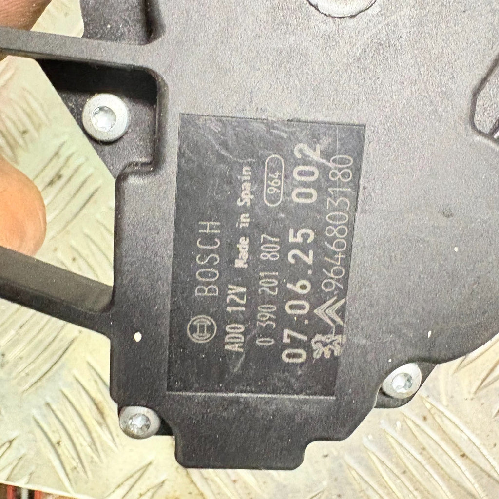 Citroen C4 04-10 Mk1 Rear Wiper Motor 9646803180